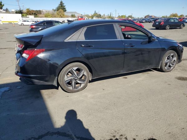 2023 HYUNDAI ELANTRA