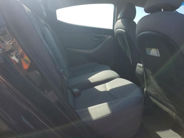 2013 HYUNDAI ELANTRA