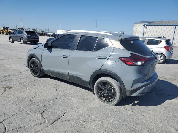 2023 NISSAN KICKS