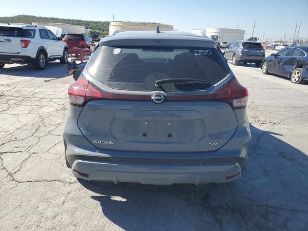 2023 NISSAN KICKS