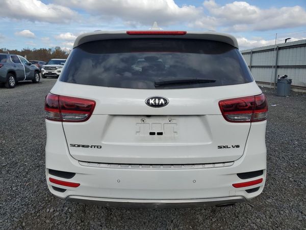 2016 KIA SORENTO