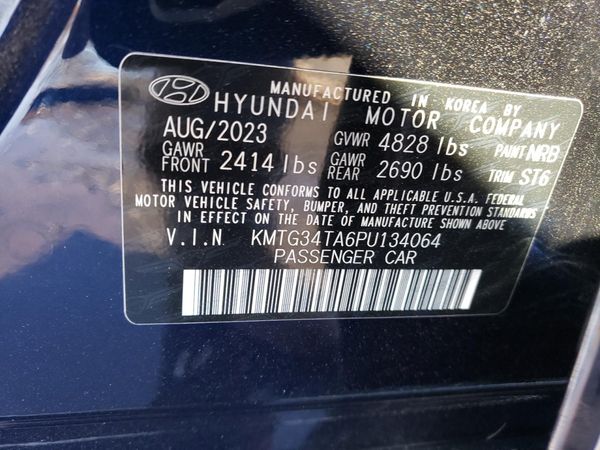 2023 GENESIS G70