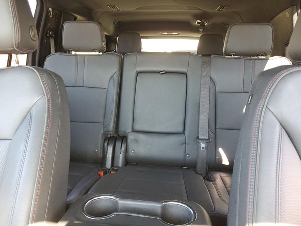 2025 CHEVROLET SUBURBAN RST
