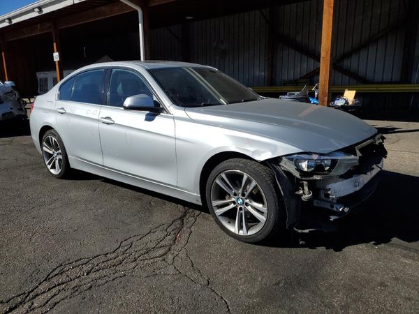 2017 BMW 330