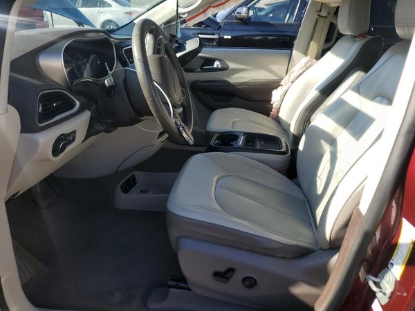 2020 CHRYSLER VOYAGER LXI — DENT