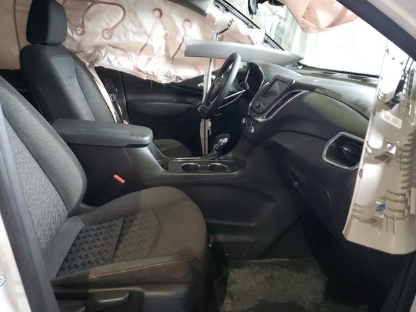 2022 CHEVROLET EQUINOX LT (1LT) — DENT