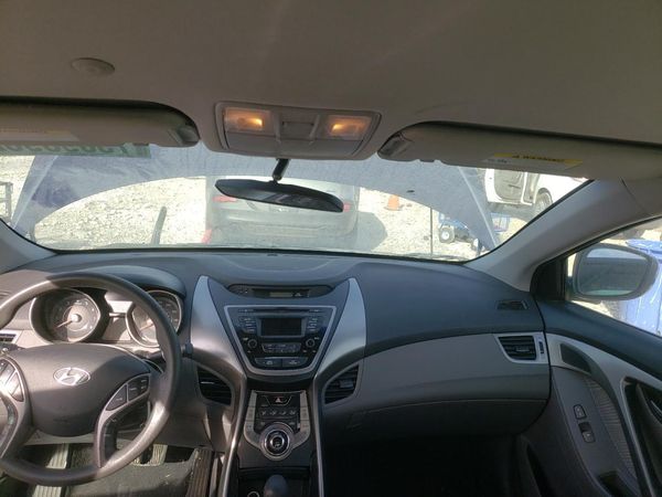 2013 HYUNDAI ELANTRA