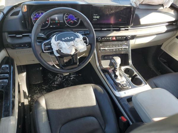 2023 KIA CARNIVAL