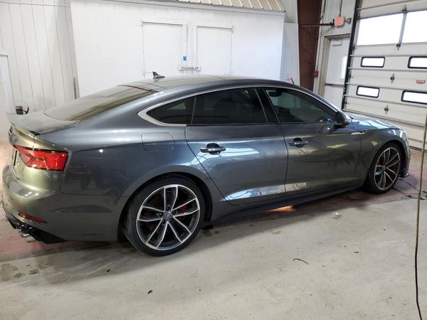 2018 AUDI S5