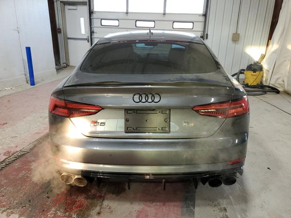 2018 AUDI S5