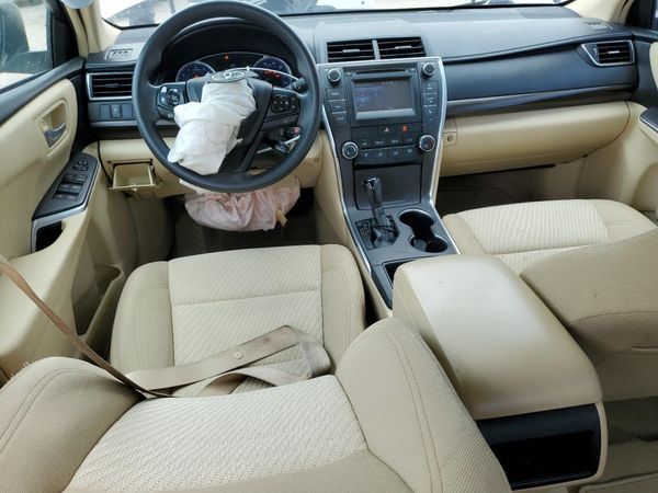 2016 TOYOTA CAMRY