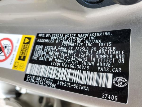 2016 TOYOTA CAMRY