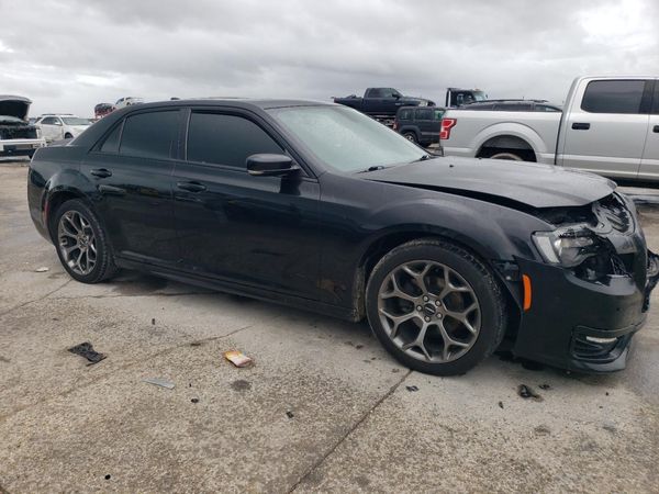 2018 CHRYSLER 300