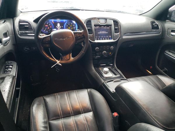 2018 CHRYSLER 300