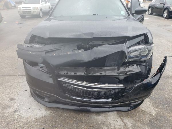 2018 CHRYSLER 300