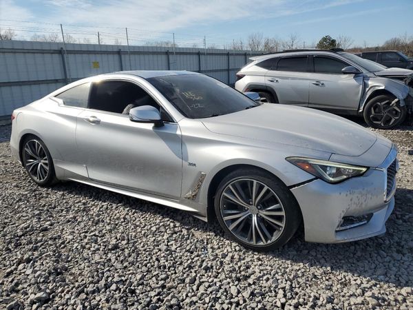 2017 INFINITI Q60