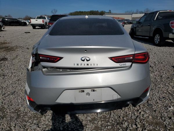 2017 INFINITI Q60
