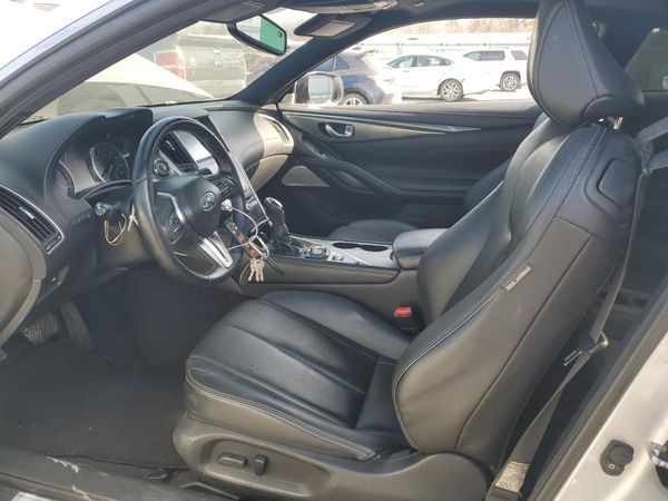 2017 INFINITI Q60