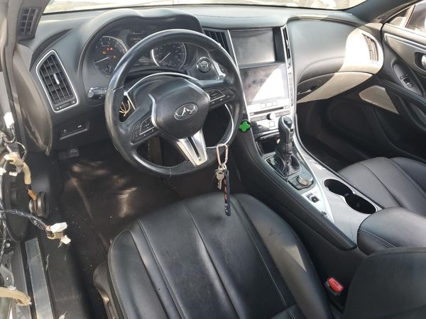 2017 INFINITI Q60