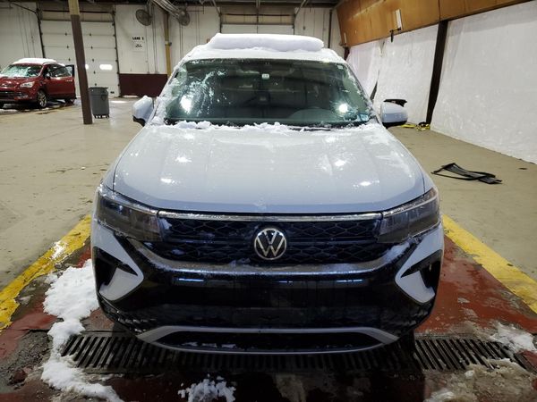 2022 VOLKSWAGEN TAOS