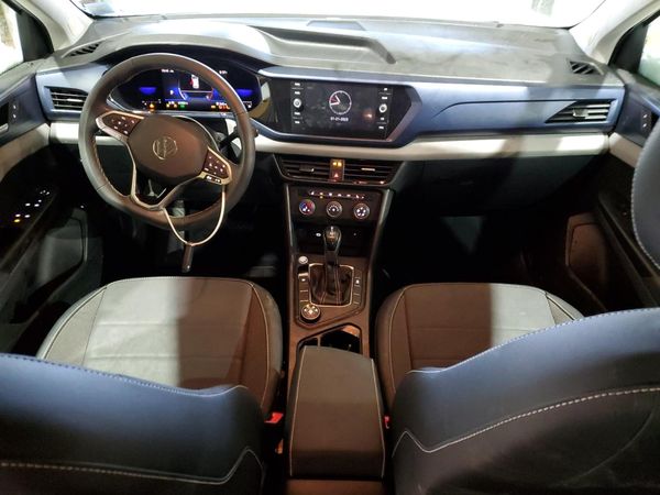 2022 VOLKSWAGEN TAOS