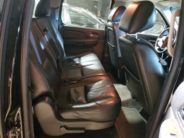 2013 CHEVROLET SUBURBAN LT