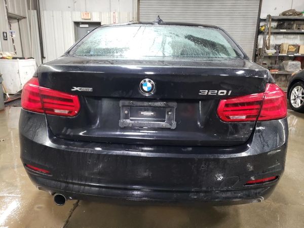 2016 BMW 320