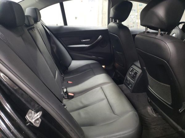 2016 BMW 320