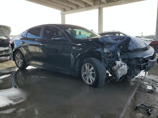 2017 KIA OPTIMA