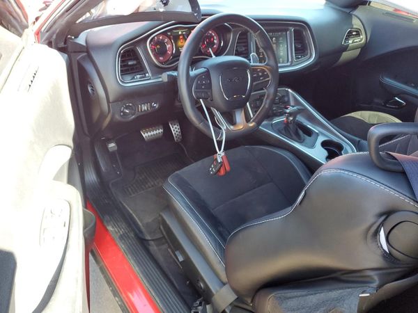 2016 DODGE CHALLENGER