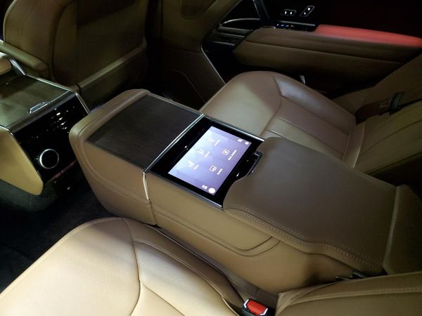 2023 LAND ROVER RANGE ROVER Autobiography