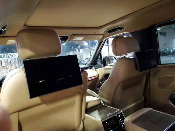 2023 LAND ROVER RANGE ROVER Autobiography