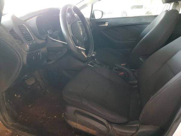 2017 KIA FORTE LX Base