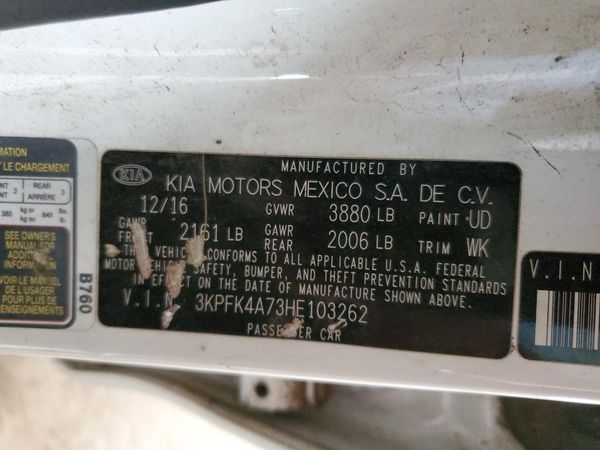 2017 KIA FORTE LX Base