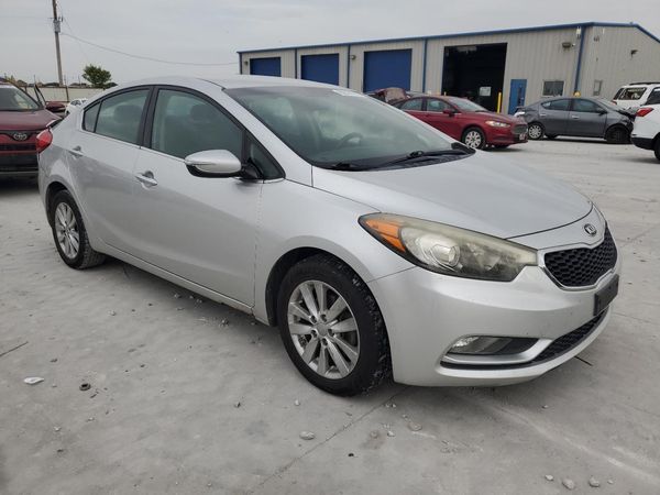 2014 KIA FORTE