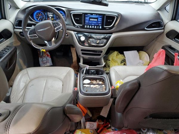 2017 CHRYSLER PACIFICA Touring L