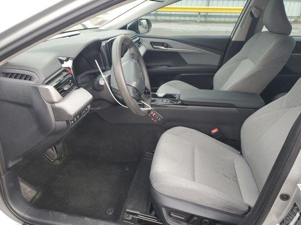 2025 TOYOTA CAMRY