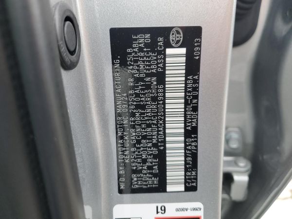 2025 TOYOTA CAMRY