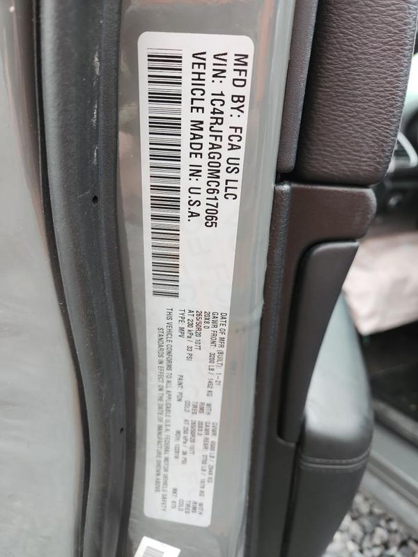 2021 JEEP GRAND CHEROKEE LAREDO 4X4