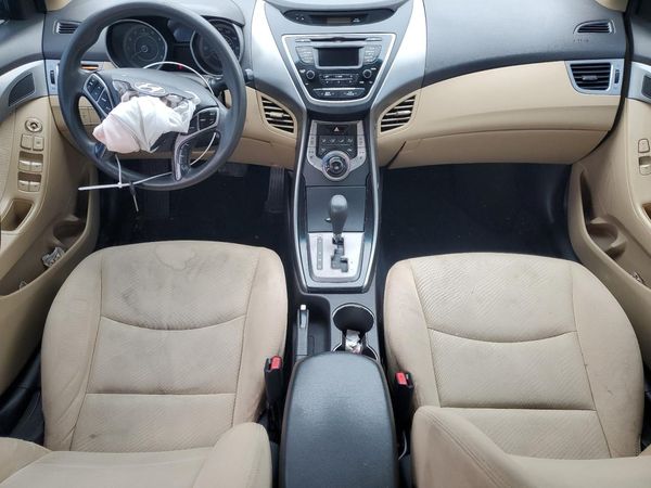 2013 HYUNDAI ELANTRA