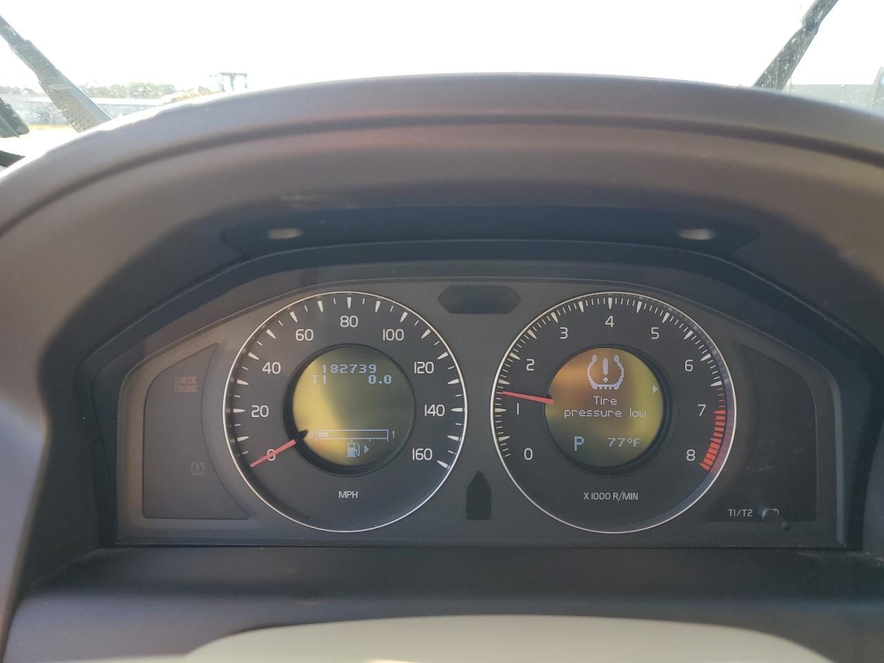 2011 VOLVO XC60