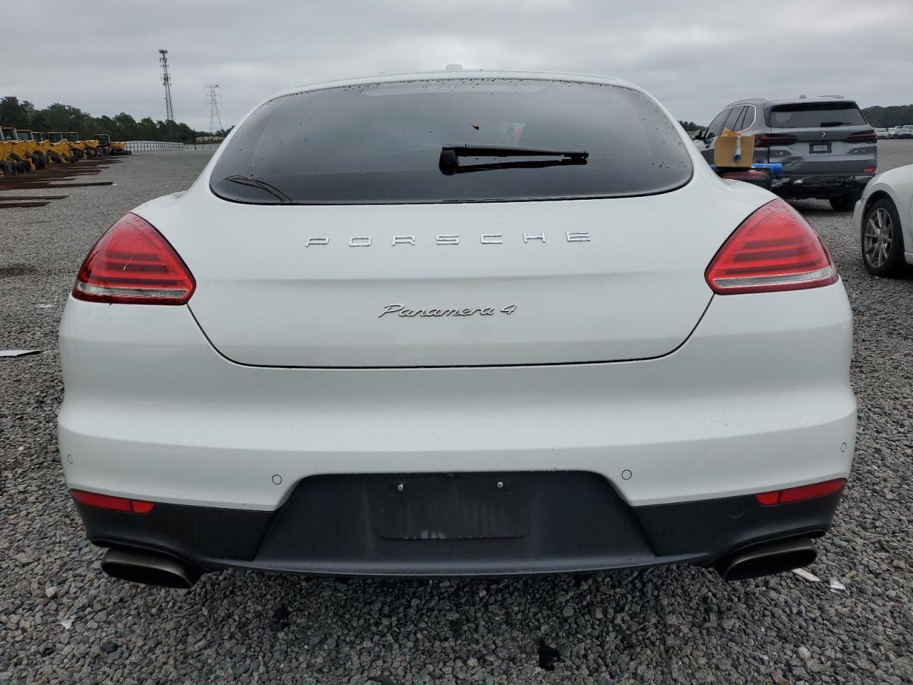 2015 PORSCHE PANAMERA