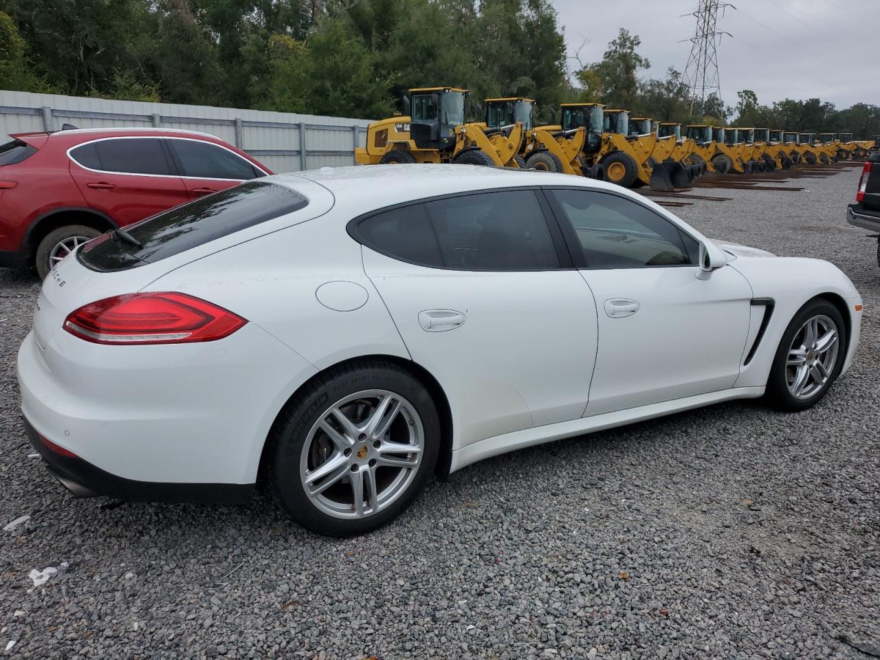 2015 PORSCHE PANAMERA