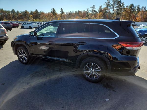 2018 TOYOTA HIGHLANDER SE/XLE
