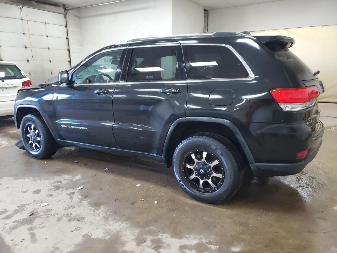 2016 JEEP GRAND CHEROKEE LAREDO 4X4