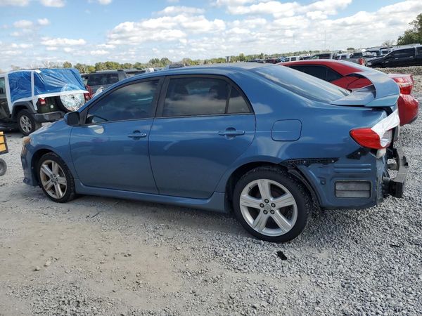 2013 TOYOTA COROLLA