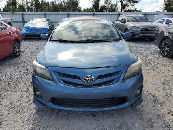 2013 TOYOTA COROLLA