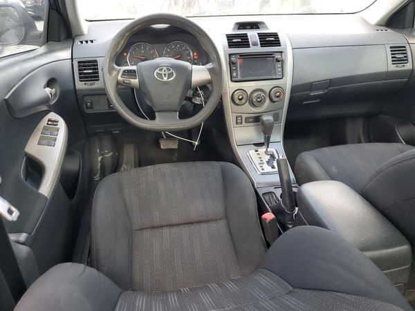 2013 TOYOTA COROLLA