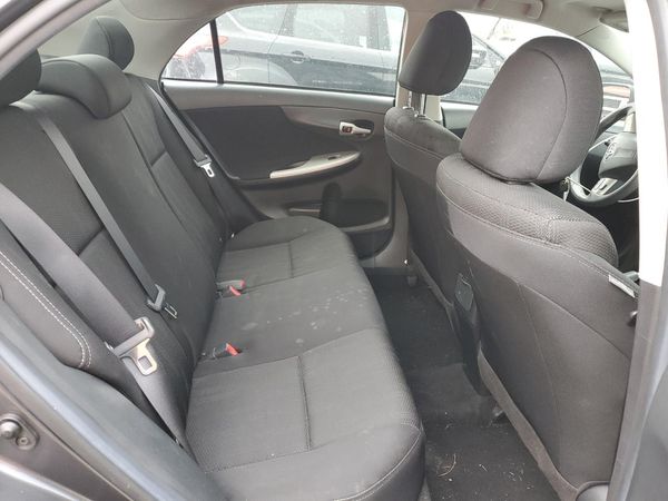 2013 TOYOTA COROLLA
