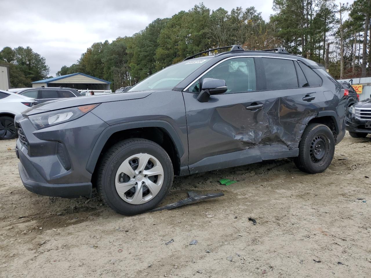2020 TOYOTA RAV4 LE